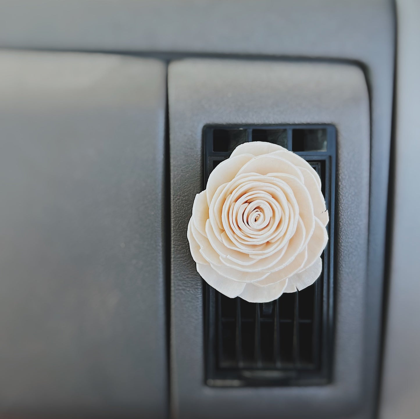 White Pumpkin Floral Vent Clip